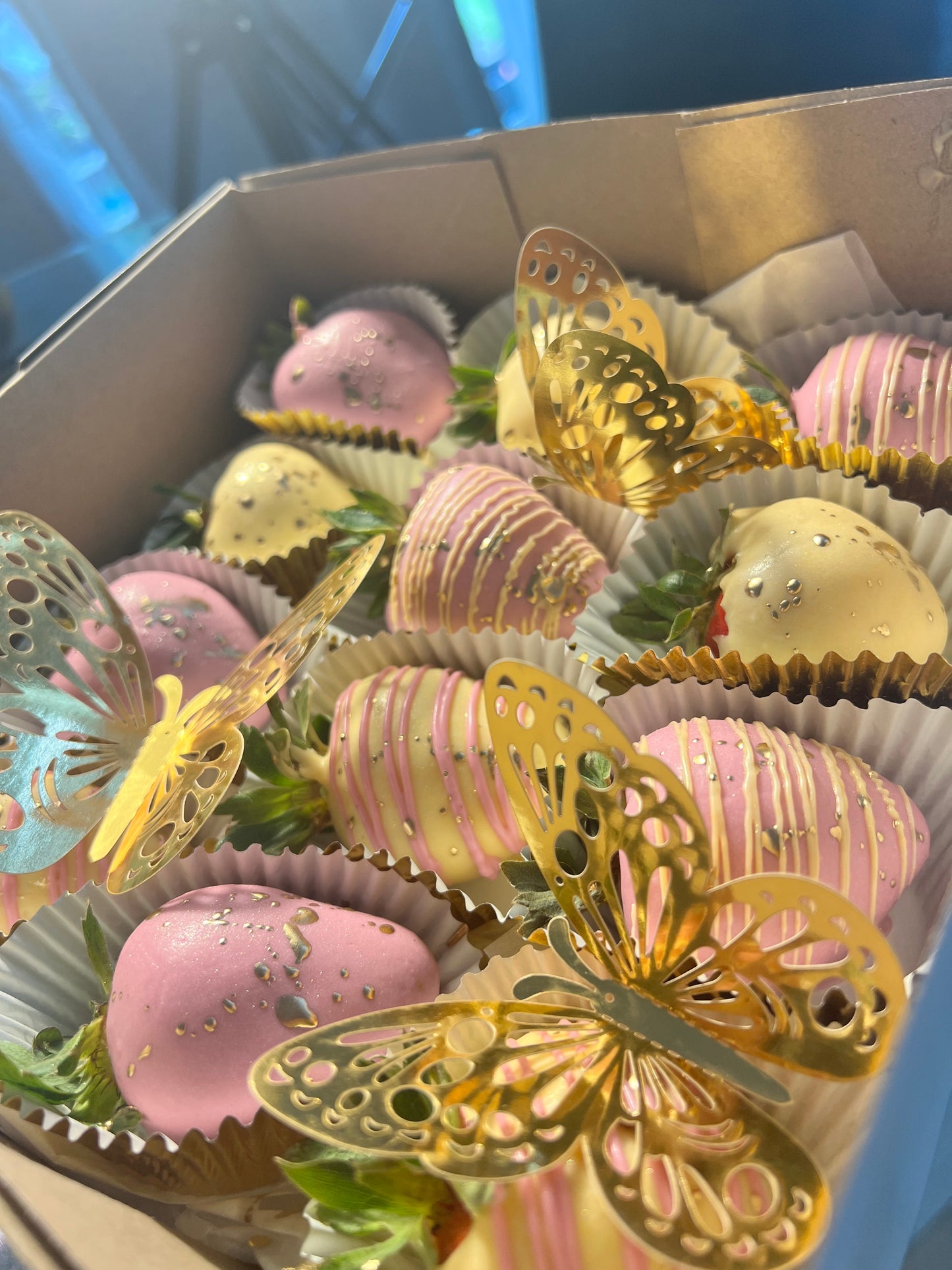 Dozen Chocolate Covered Strawberries