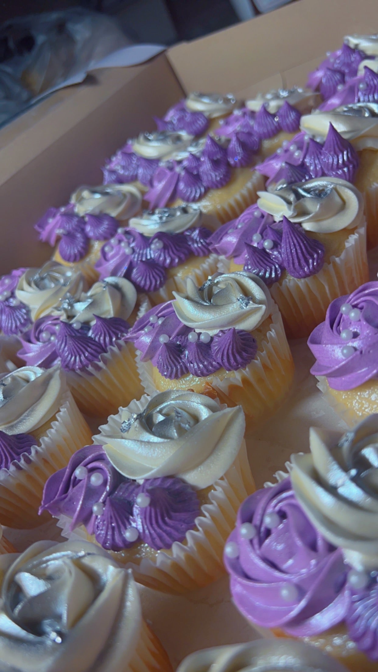 Dozen Cupcakes